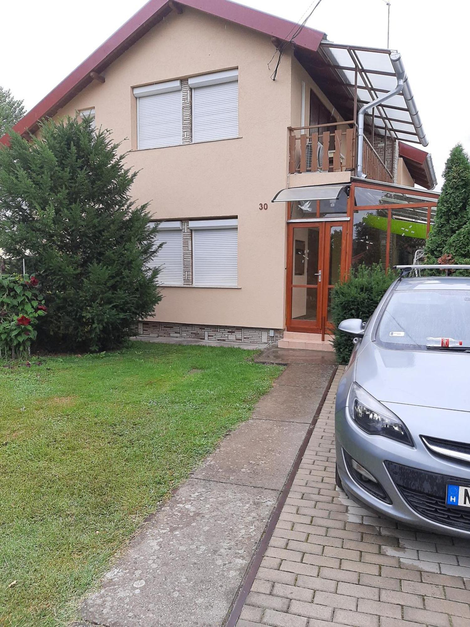 מלון Balatonszárszó Agancs Vendeghaz מראה חיצוני תמונה