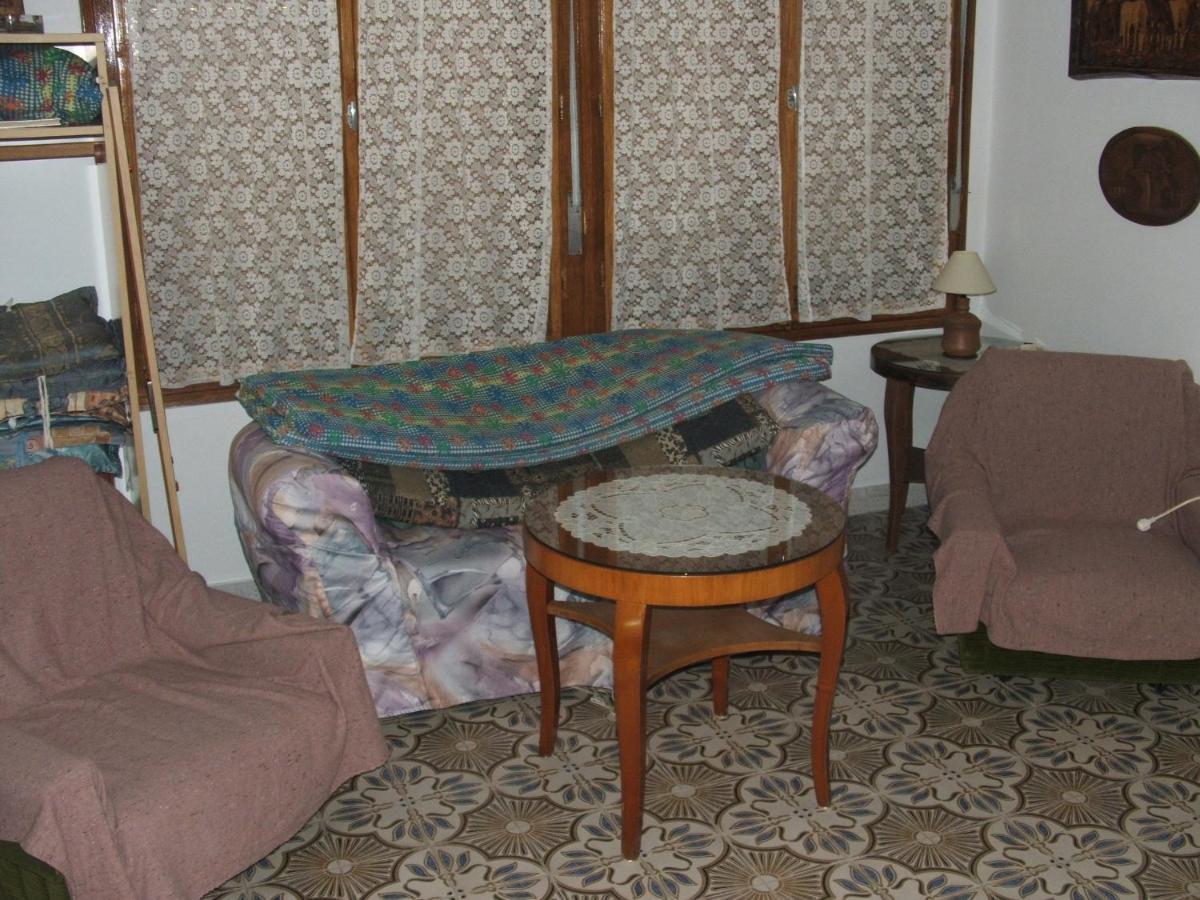 מלון Balatonszárszó Agancs Vendeghaz מראה חיצוני תמונה